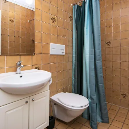 Apartment 4 Person Holiday On A In Romo *