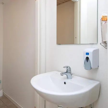 Apartment 4 Person Holiday On A In Romo *